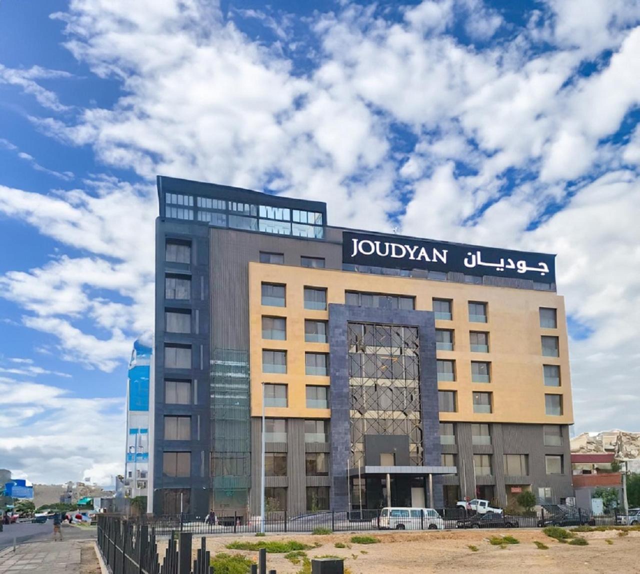 ホテル Joudyan King Road Jeddah By Elafجوديان طريق الملك جدة エクステリア 写真